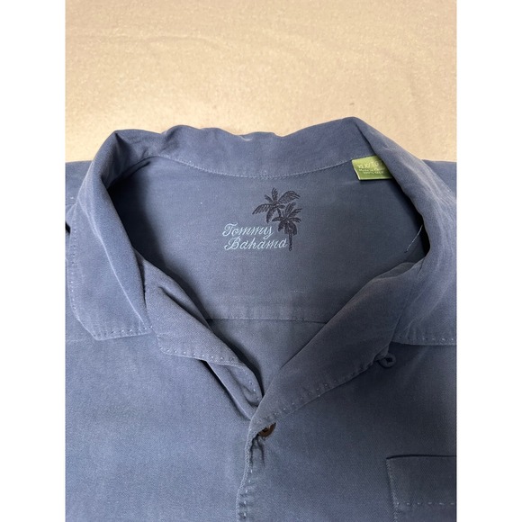Tommy Bahama Silk Button Down Shirt Mens XL Blue Short Sleeve Camp - Picture 1 of 7